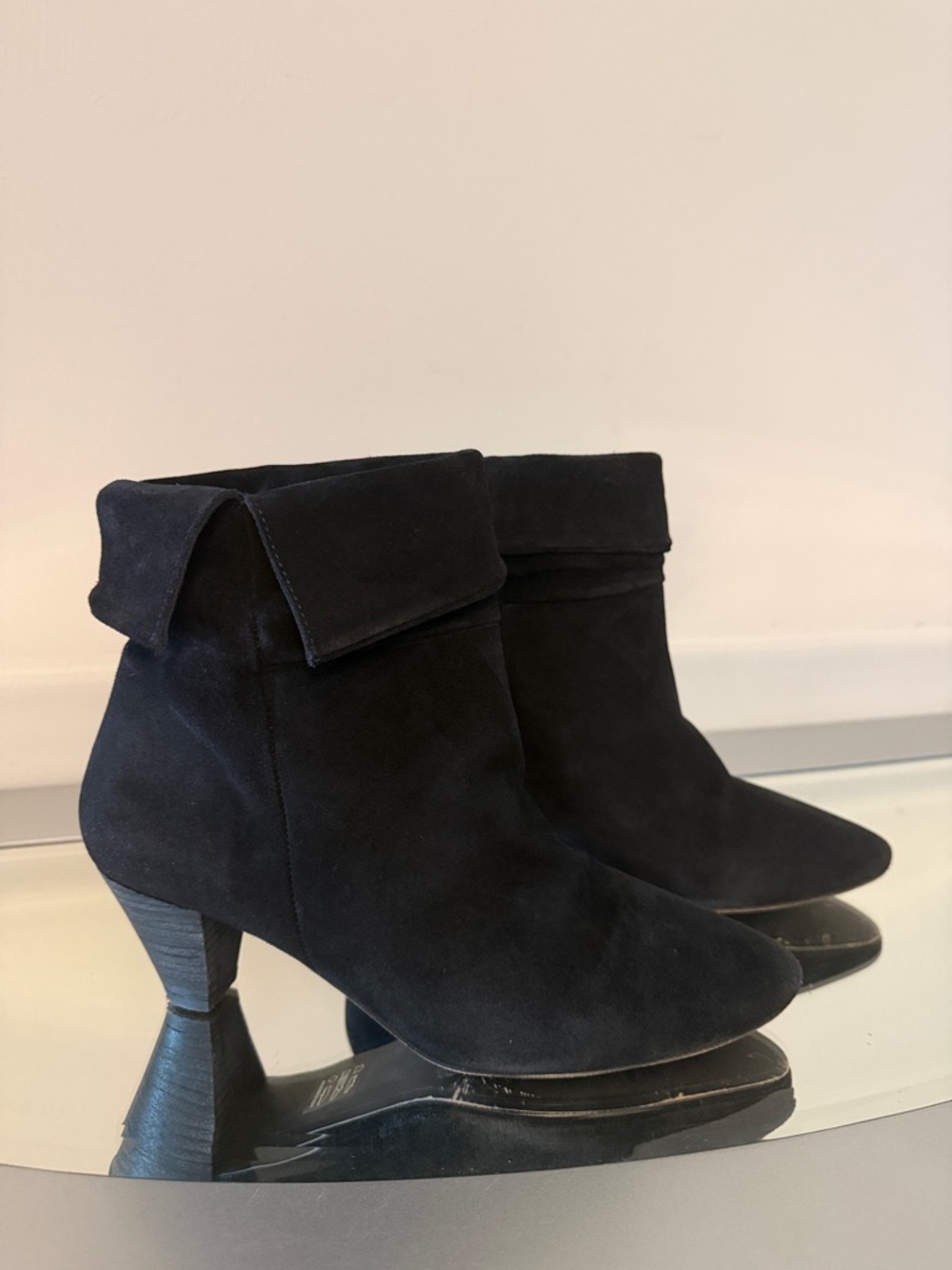 FREE PEOPLE Adella Foldover Suede Booties Black Pointed Toe Block Heel Size 8.5 - Picture 3 of 16
